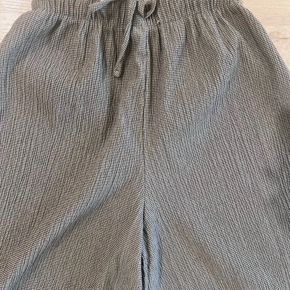 ZARA Women’s brown/grayish Texture  Wide Trouser Size Medium - Picture 12 of 15